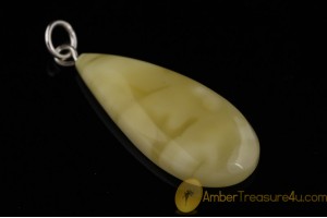 BUTTER  Color  Genuine BALTIC AMBER Silver Pendant